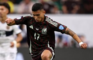 La Selección Mexicana no pudo pasar del empate ante Valencia en Puebla