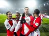 Santiago Giménez confirma su buen momento al llevar al Feyenoord a la victoria contra Bayern München en la Champions League