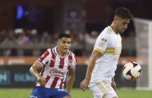 Igualdad entre Chivas y los Tigres de Veljko Paunovic