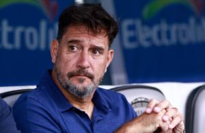 Gustavo Lema fue cesado como director técnico de Pumas
