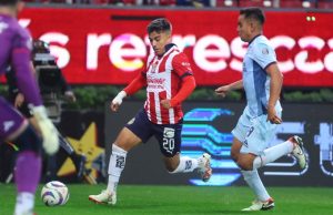 Sufrido empate de las Chivas contra el Querétaro en el Akron