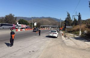 Guerrero blinda playas y carreteras por el turismo del Fin de Semana Largo La Secretaría de Seguridad Pública del Estado implementará un operativo especial con cerca de 400 elementos de la Policía y Tránsito Estatal